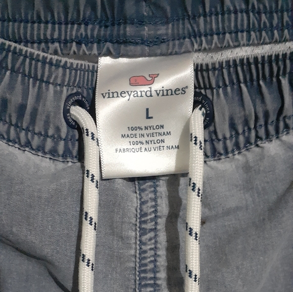 Mens Vineyard Vines Swim Trunks - Size Large - Picture 1 of 6